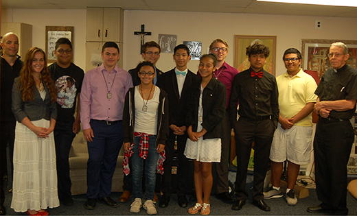 Photo by Peter G. Sánchez


— Members of the MMC youth group and its Lead Team after Mass June 3 at Saint Mary of Mount Carmel Parish, Saint Joseph Church in Hammonton. In front of the parish community, each MMC Lead Team member was vested with the brown scapular of Our Lady, while newly-elected officers were installed. From left, Mark Pesotski; Kimberly Pesotski, youth coordinator; Louis Flannery; Isaiah Rodriguez; Serena Colon; David Ciciatello, president; Jonathan Tirjin; Miranda Mojica; Kyle Delessio, vice president; Julio Ramirez; Pablo Mojica; and Father Neal Dante.