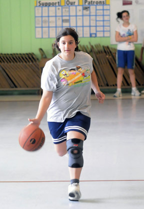 basketballgirl-web
