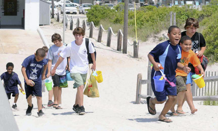 kidsatbeach-web