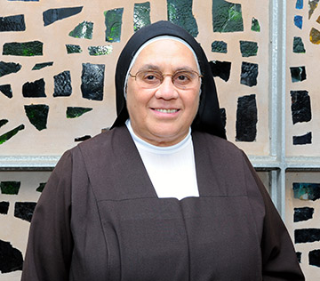 nuns1-web