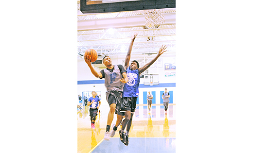 On Dec. 7, Wildwood Catholic and Paul VI (Haddon Township) played each other in a scrimmage at the Wildwood Rec Center.

Photo by Alan M. Dumoff, more photos ccdphotolibrary.smugmug.com