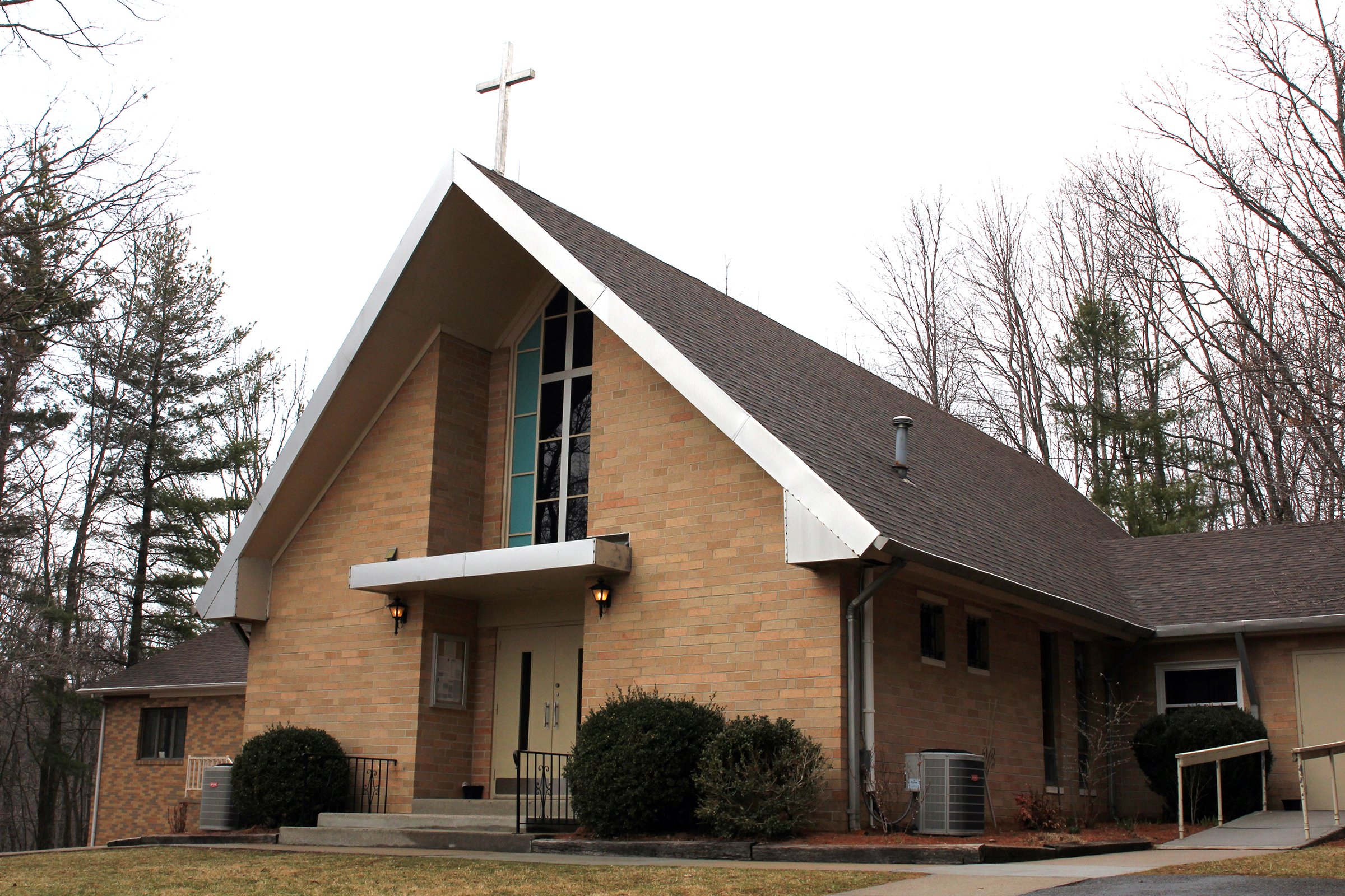 St. Frances of Rome Catholic Mission in Sparta, N.C., is seen in this 2015 file photo. Father Cory Catron, pastor of the mission, said his church suffered no damage from the 5.1-magnitude earthquake that was centered near Sparta Aug. 9, 2020. (CNS photo/courtesy Diocese of Charlotte)
