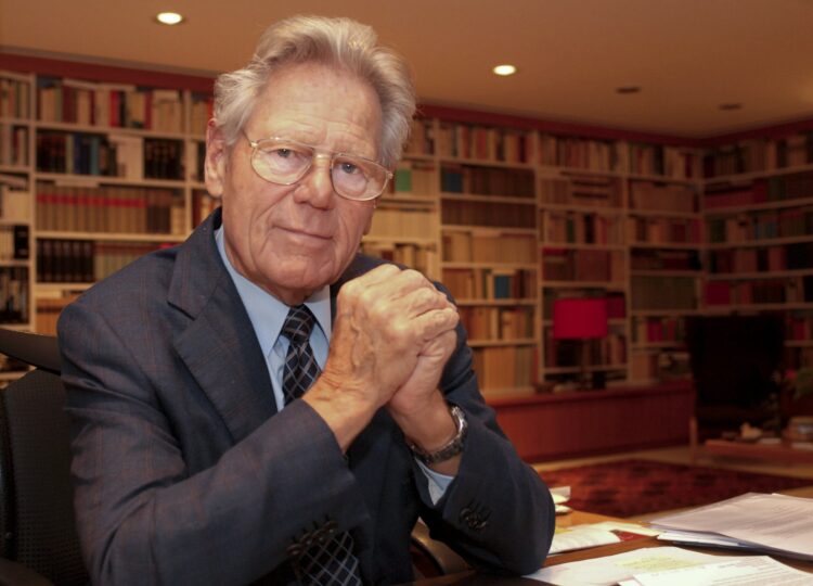 Father Hans Küng is pictured in his office in Tübingen, Germany, in this February 2008 file photo. Father Küng, a prominent and sometimes controversial theologian who taught in Germany, died April 6, 2021, at age 93. (CNS photo/Harald Oppitz, KNA)