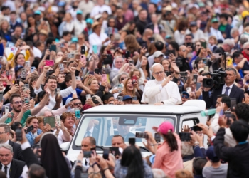 POPE-FIRST-AUDIENCE