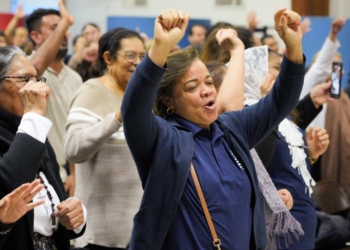 Diocesan Hispanic Catholic Charismatic Renewal Conference at Our Lady of Guadalupe Parish Shrine, in the Saint Luke Church gym, Saturday, Nov. 22, 2025.