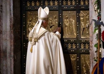 Pope Leo XIV closes the Holy Door of St. Peter’s Basilica Jan. 6, 2026, at the Vatican, marking the official end of the Jubilee Year. CNS photo/Pool, Cristian Gennari)