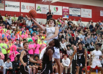Photos by Lori M. Nichols
Bishop Eustace’s Sammy Semiraglio (1) shoots the ball during the NJSIAA South Jersey Non-Public B boys basketball final against Holy Cross Prep on March 9 at Lenape High School in Medford.