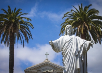 A statue of Jesus greets visitors at St. Patrick's Seminary & University in Menlo Park, Calif., May 9, 2019. The seminary houses the San Francisco's Center for Sainthood Studies, which opened in Fall 2025 and has already hosted a conference for advancing saint causes in February 2026. (OSV News photo/Chaz Muth)