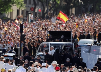 Pope Leo XIV greets the faithful from the popemobile ahead of a Holy Mass at Plaza de Cibeles, during his seven day apostolic journey to Spain, in Madrid, June 7, 2026. (OSV News photo/Yara Nardi, Reuters)